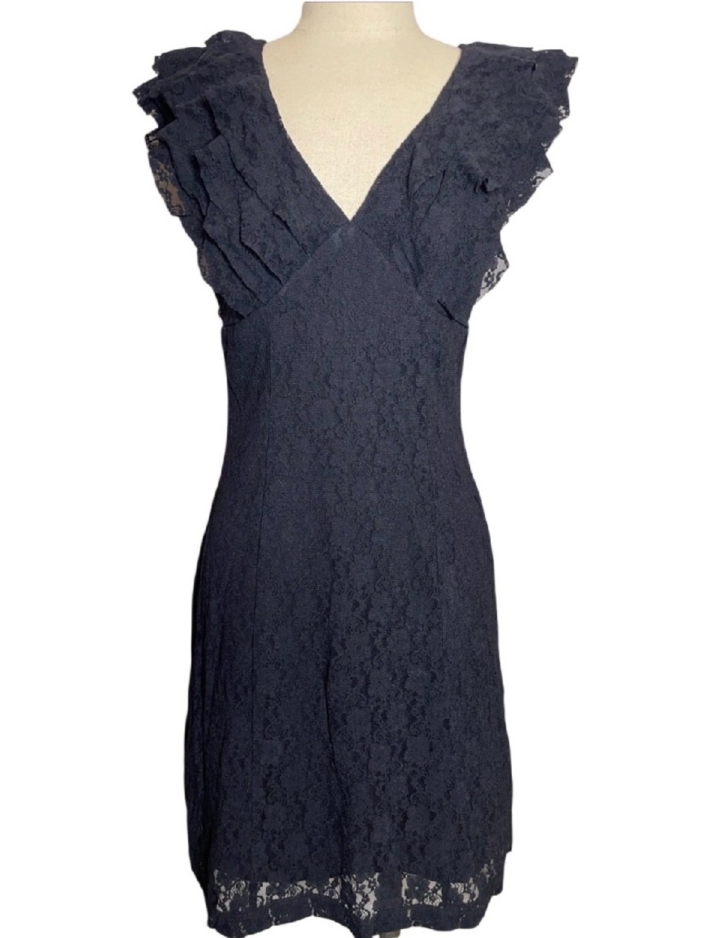 Johnny Martin Classic Black Lace V-Neck Ruffled Sleeve Dress Size Medium